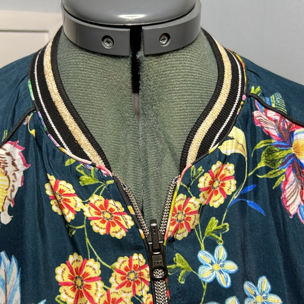 Johnny Was Reversible Slick Bomber Varsity Jacket Generous Sz Medium. Floral - Picture 5 of 16